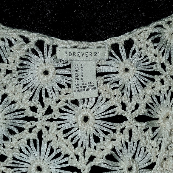 F21 - SM Boho Cream Crochet Tank Top/Coverup - Picture 2 of 7